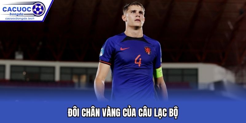 Đôi chân vàng của câu lạc bộ